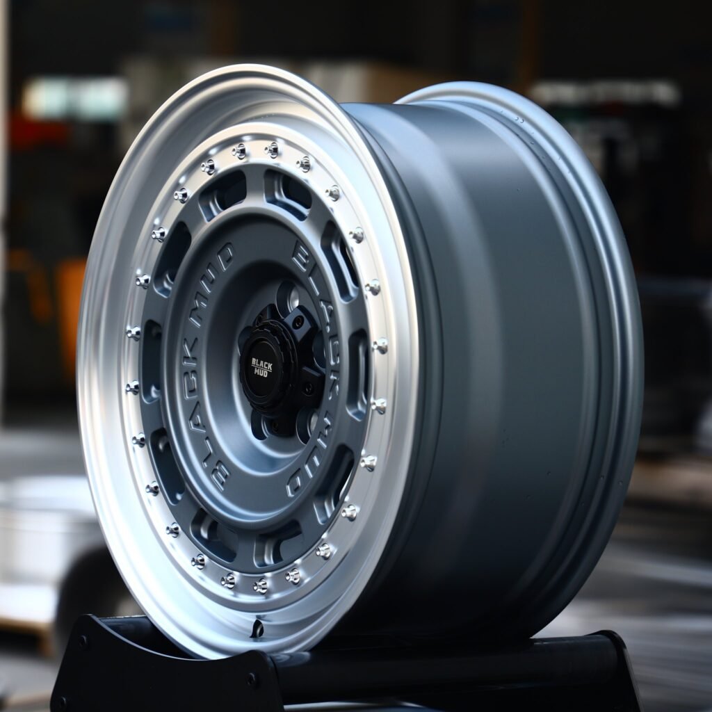 Jeep Gladiator wheels – Gunmetal / Polished Riveted Slotted Deep Lip, lip and barrel detail