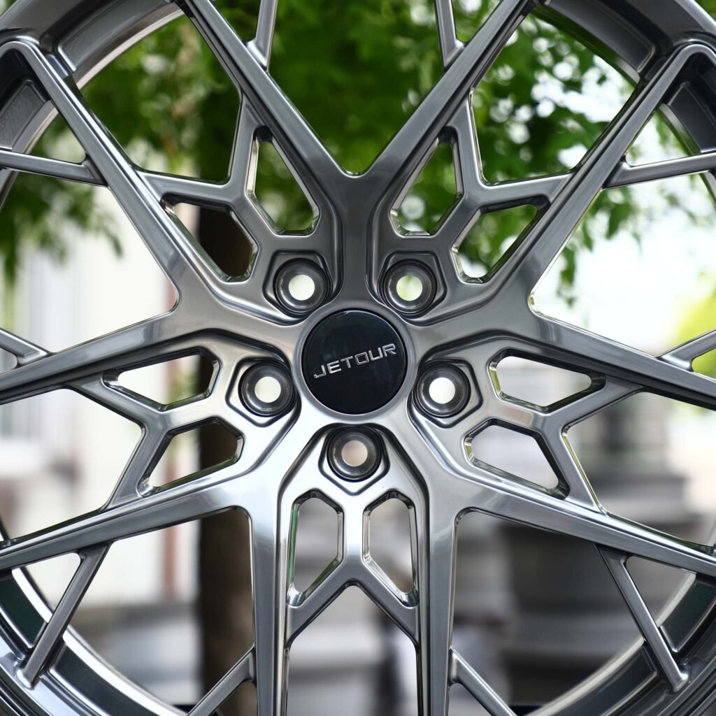 Jetour X70 Plus wheels – Gunmetal Mesh Multi-Spoke (Jetour OEM-Style), lip and barrel detail