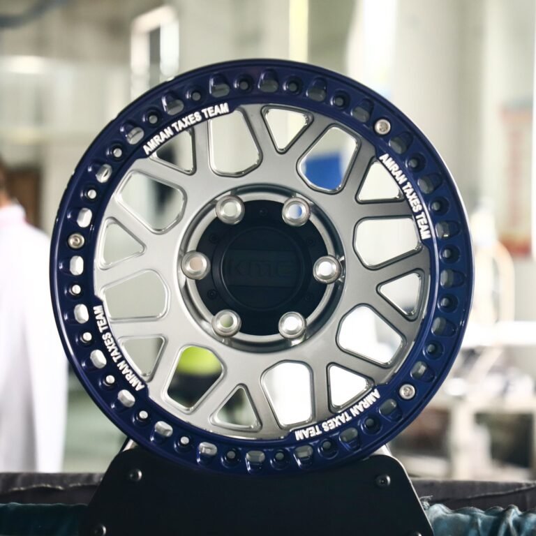 Toyota 4Runner wheels – KMC Blue / Silver Beadlock, front view