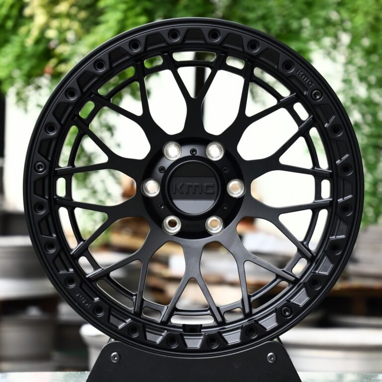 Toyota 4Runner wheels – KMC Gloss Black Double Ring Lip Beadlock, front view