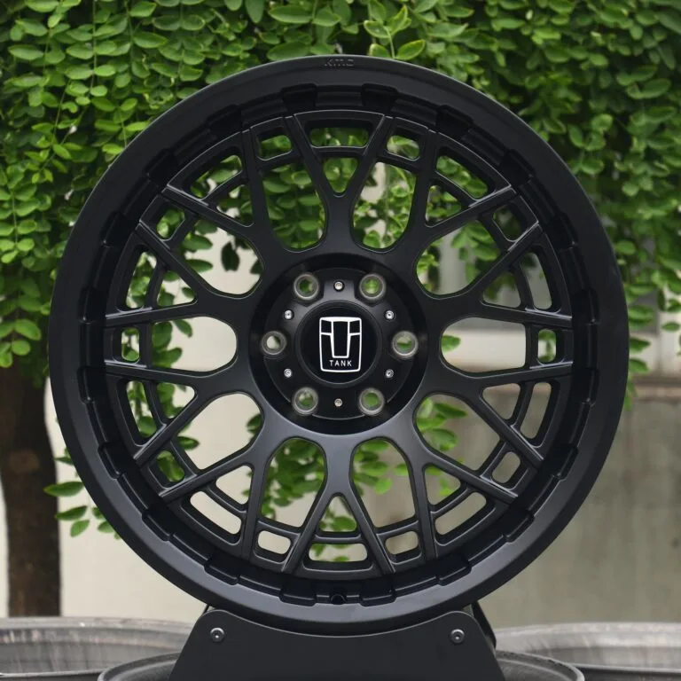 Tank 300 wheels – Gloss Black Double Ring Lip (Tank OEM-Style), front view