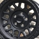 ANK-64399 — спицы крупным планом