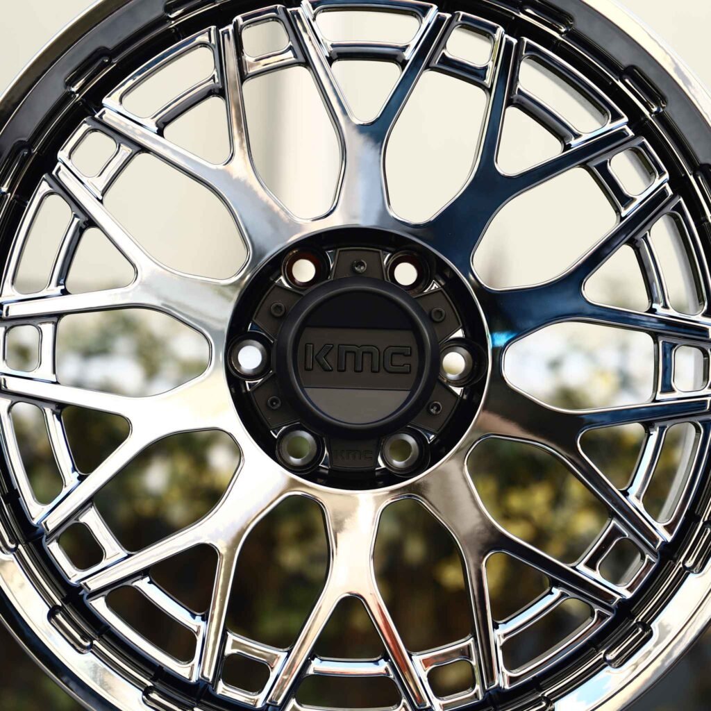 Chevrolet Silverado wheels – Chrome Mesh Bolt-Ring (KMC-Style), angled view