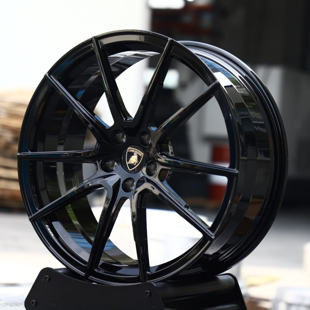 Lamborghini Urus wheels – Gloss Black 10 Y-Spoke (Lamborghini OEM-Style), angled view