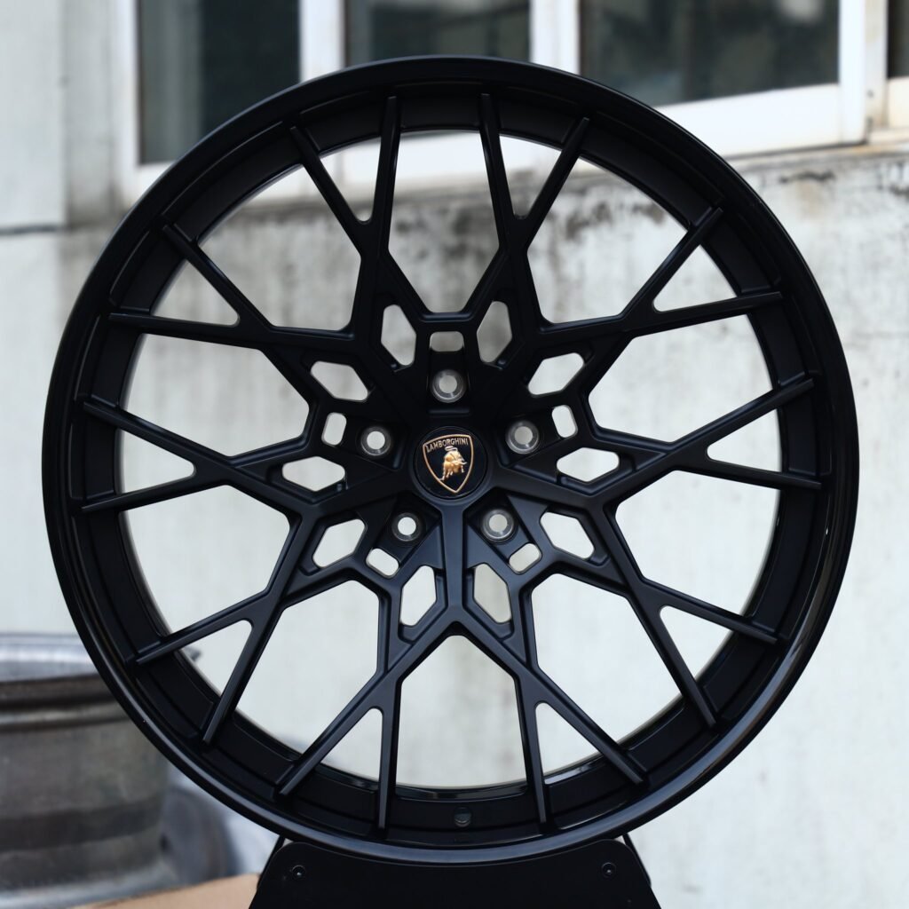 Lamborghini Huracan wheels – Gloss Black Mesh Multi-Spoke (Lamborghini OEM-Style), front view