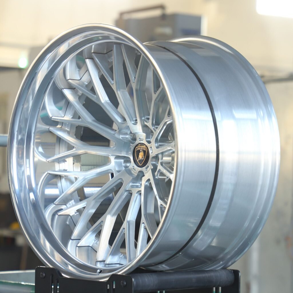 5x112 wheels – Silver 2-Piece, side view