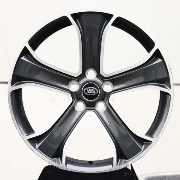Land Rover Range Rover wheels – Gunmetal / Machined 5-Spoke (Land Rover OEM-Style), front view