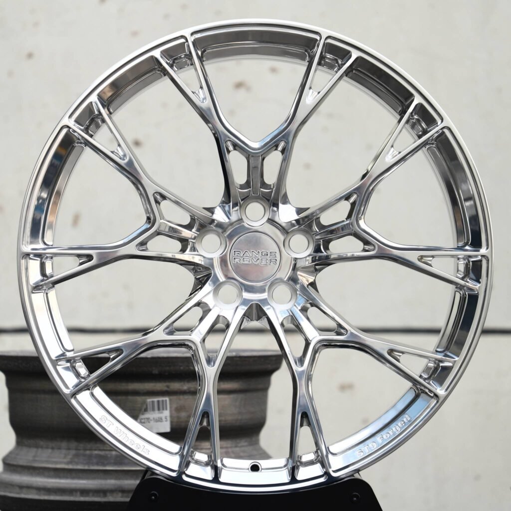 Land Rover Range Rover wheels – Mirror Polished Cross-Spoke Mesh (Land Rover OEM-Style), front view