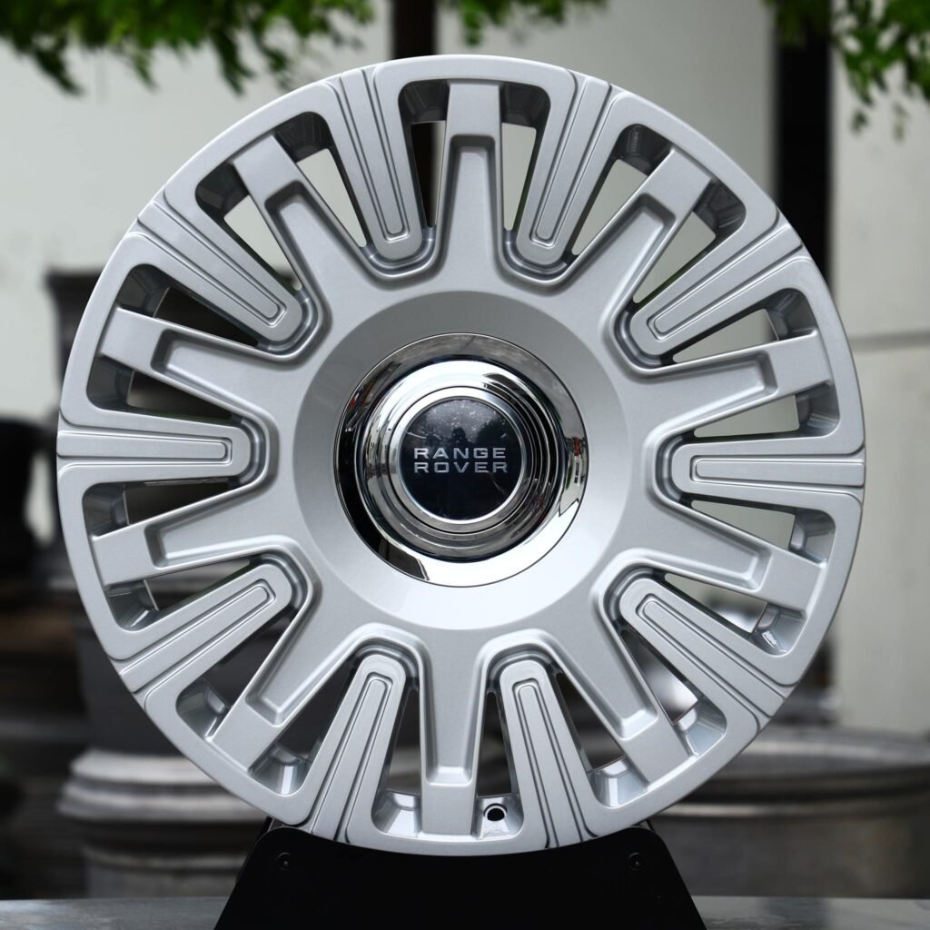 Серебристые кованые диски для Land Rover Range Rover и Land Rover Defender, в стиле заводских дисков Land Rover, с закрытой лицевой частью — ANK-79031