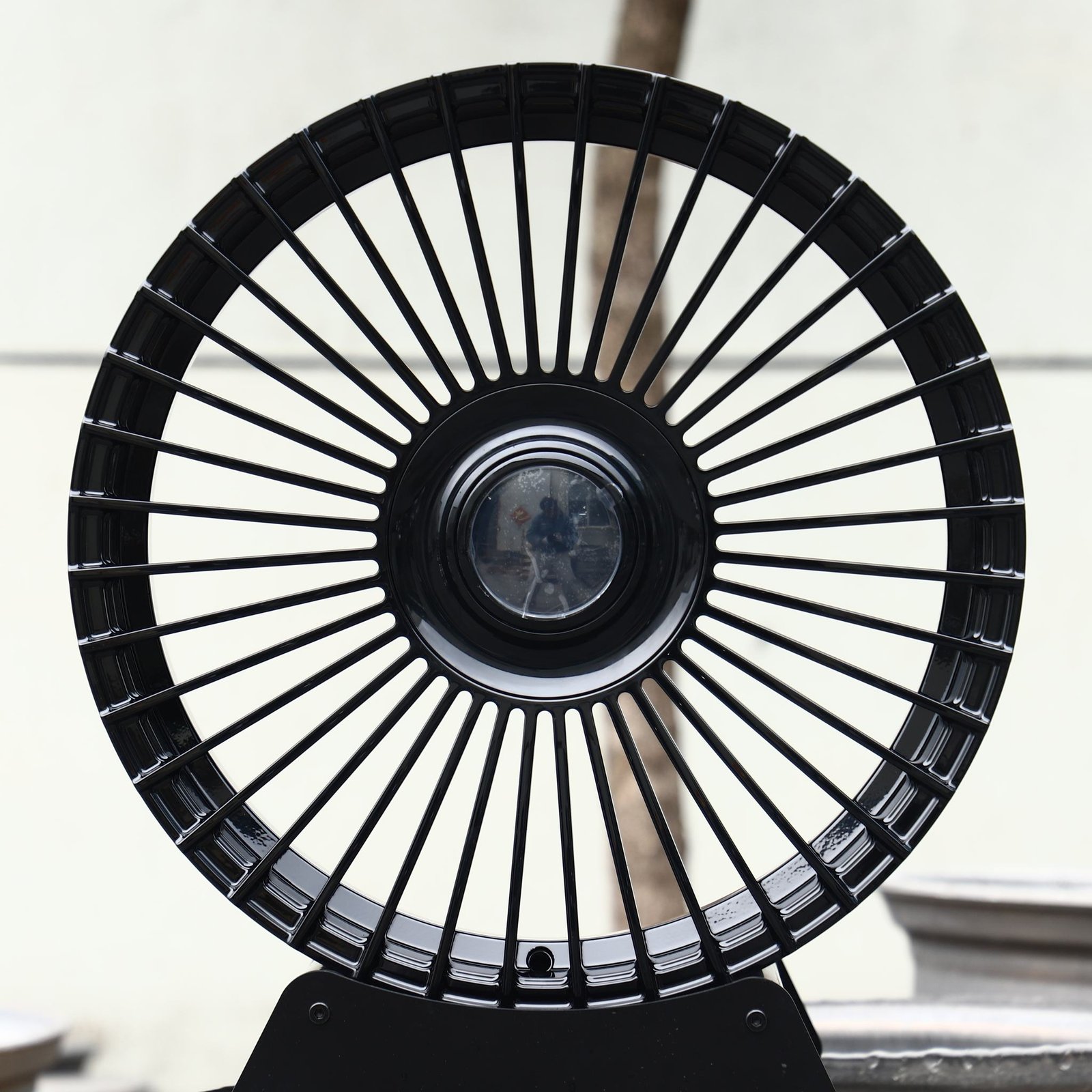Land Rover Range Rover wheels – Gloss Black Turbine Multi-Spoke, front view