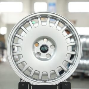 Land Rover Style Gloss Silver Full-Face Forged Wheels – Land Rover Range Rover / Land Rover Defender Fitment (5-Lug)