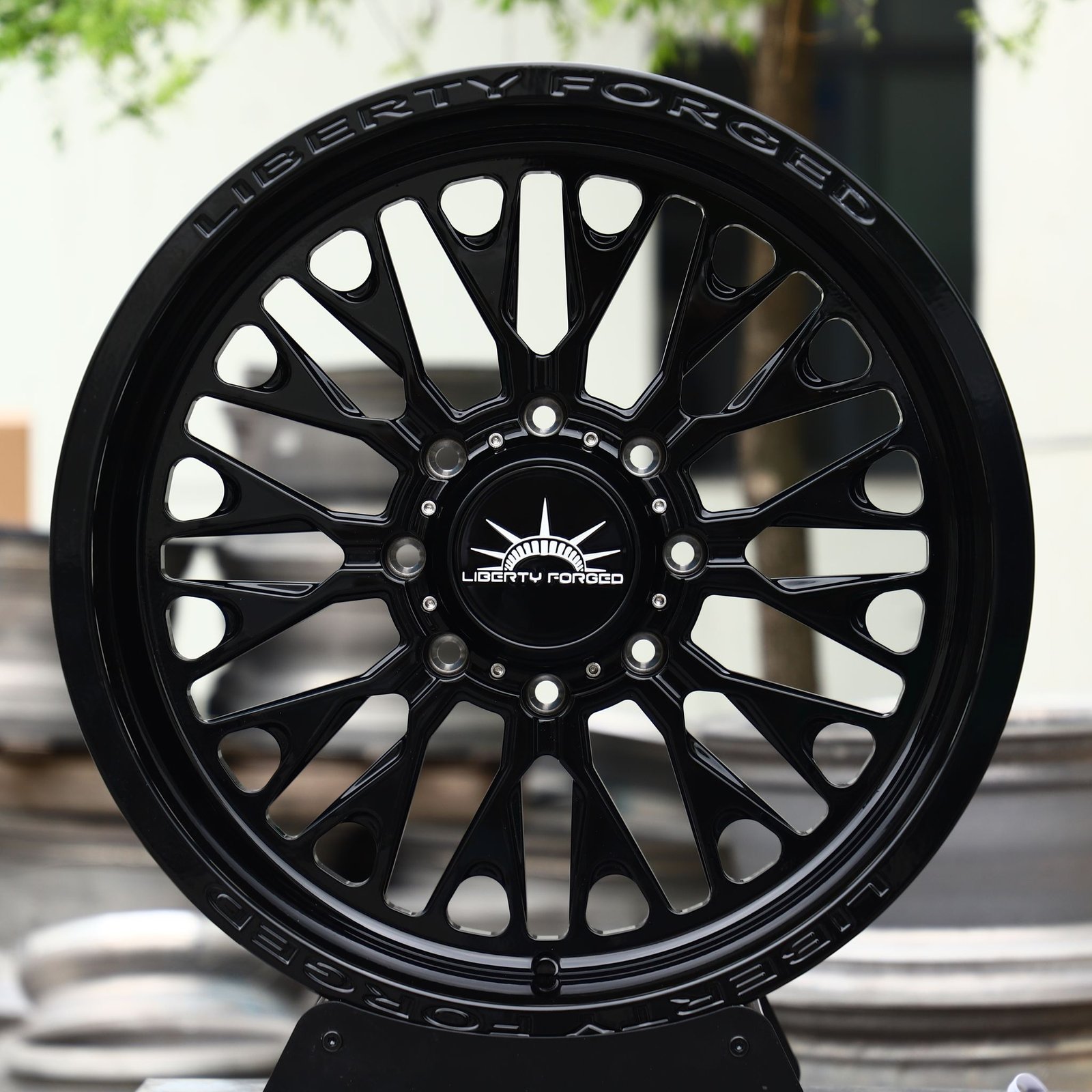 Ford F-250 Super Duty wheels – Gloss Black Mesh Multi-Spoke (Liberty Forged-Style), front view