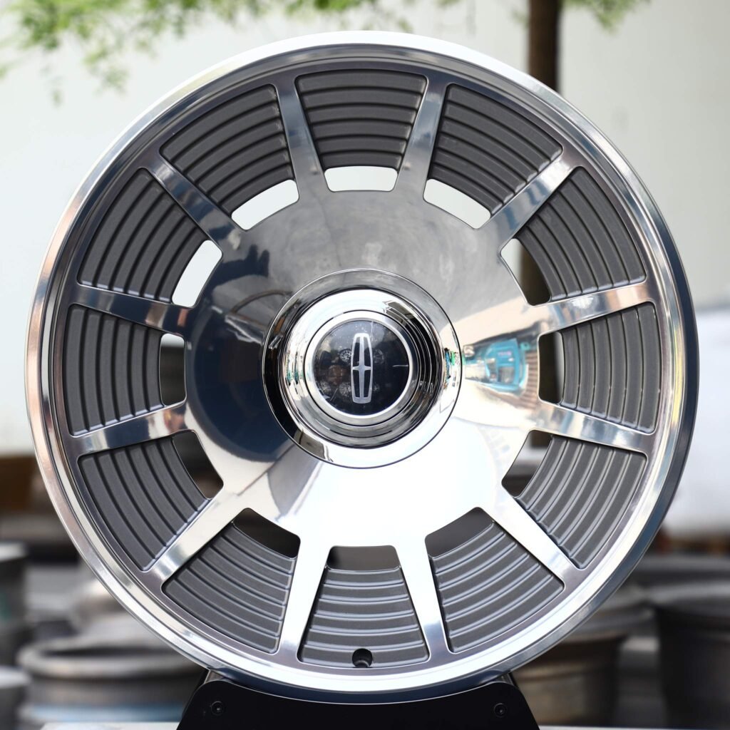 Lincoln Continental wheels – Chrome Slotted Full-Face (Lincoln OEM-Style), front view