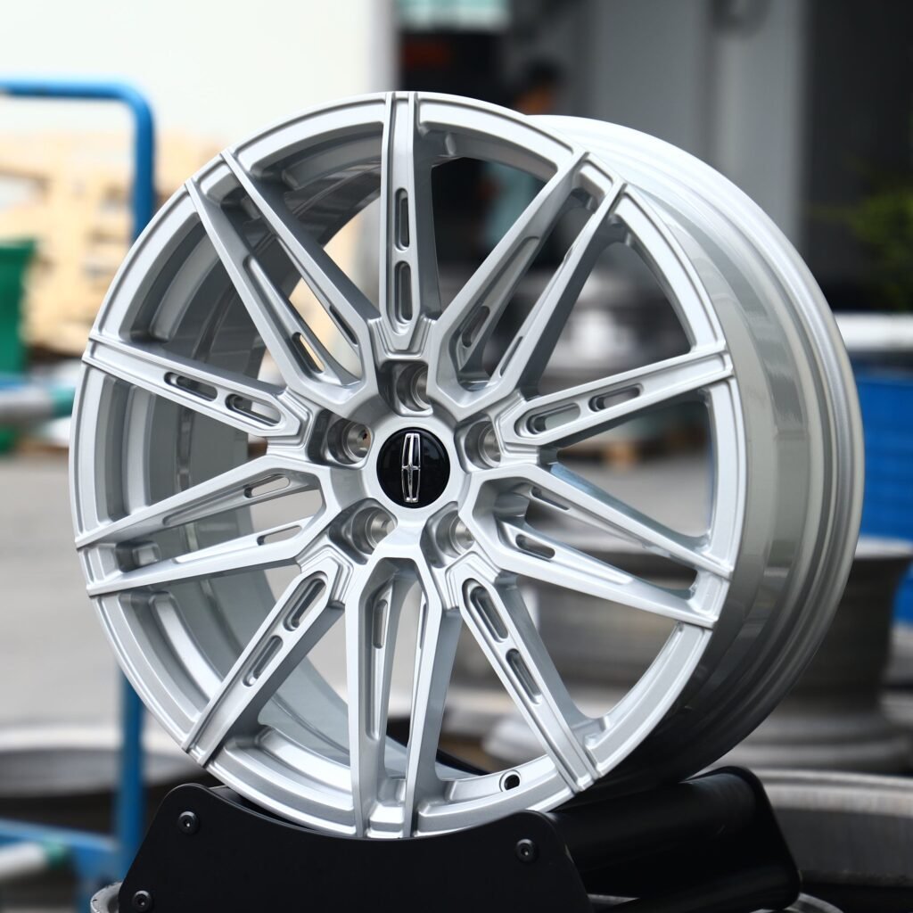 Lincoln Style Bright Silver 5 W-Spoke Side-Milled Forged Wheels - Lincoln Continental / Lincoln Aviator Fitment (5-Lug) view 2