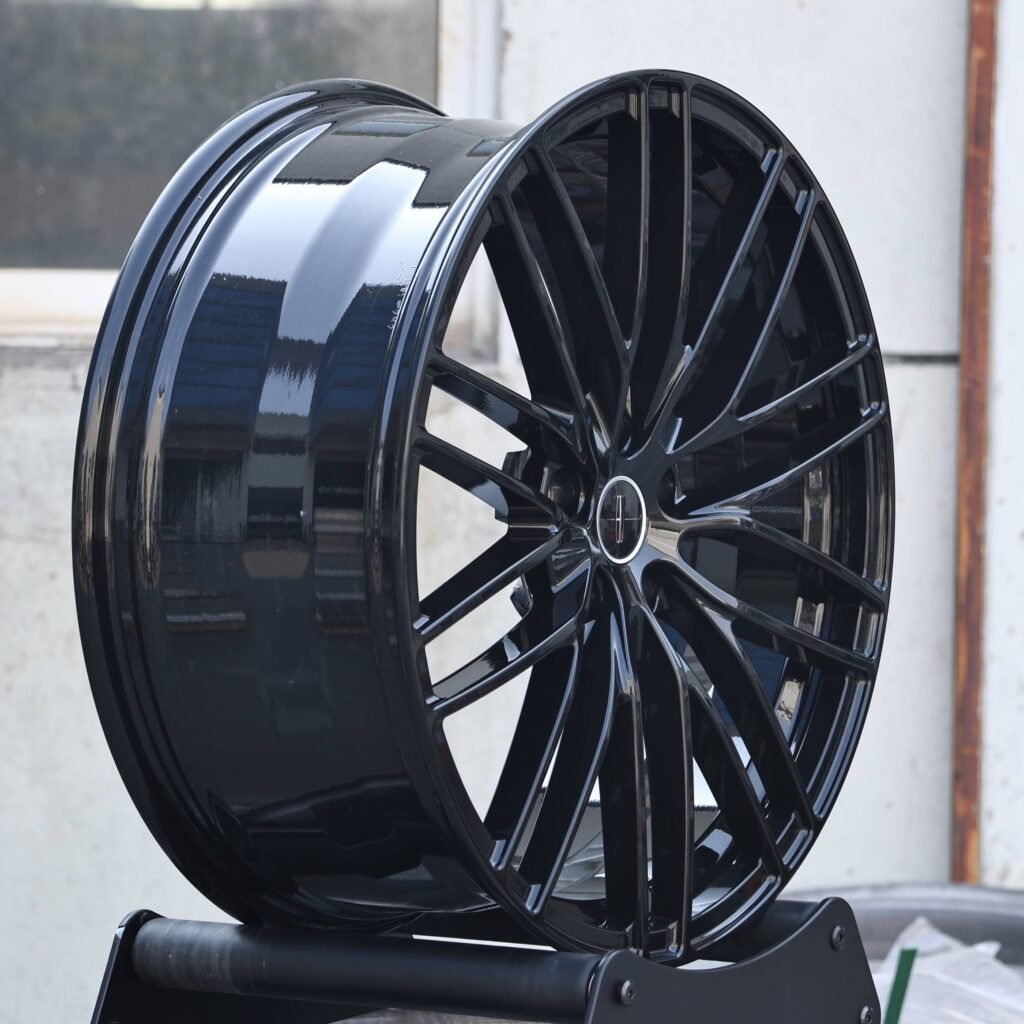 Lincoln Style Matte Silver 10 Y-Spoke Forged Wheels - Lincoln Continental / Lincoln Aviator Fitment (5-Lug) view 4