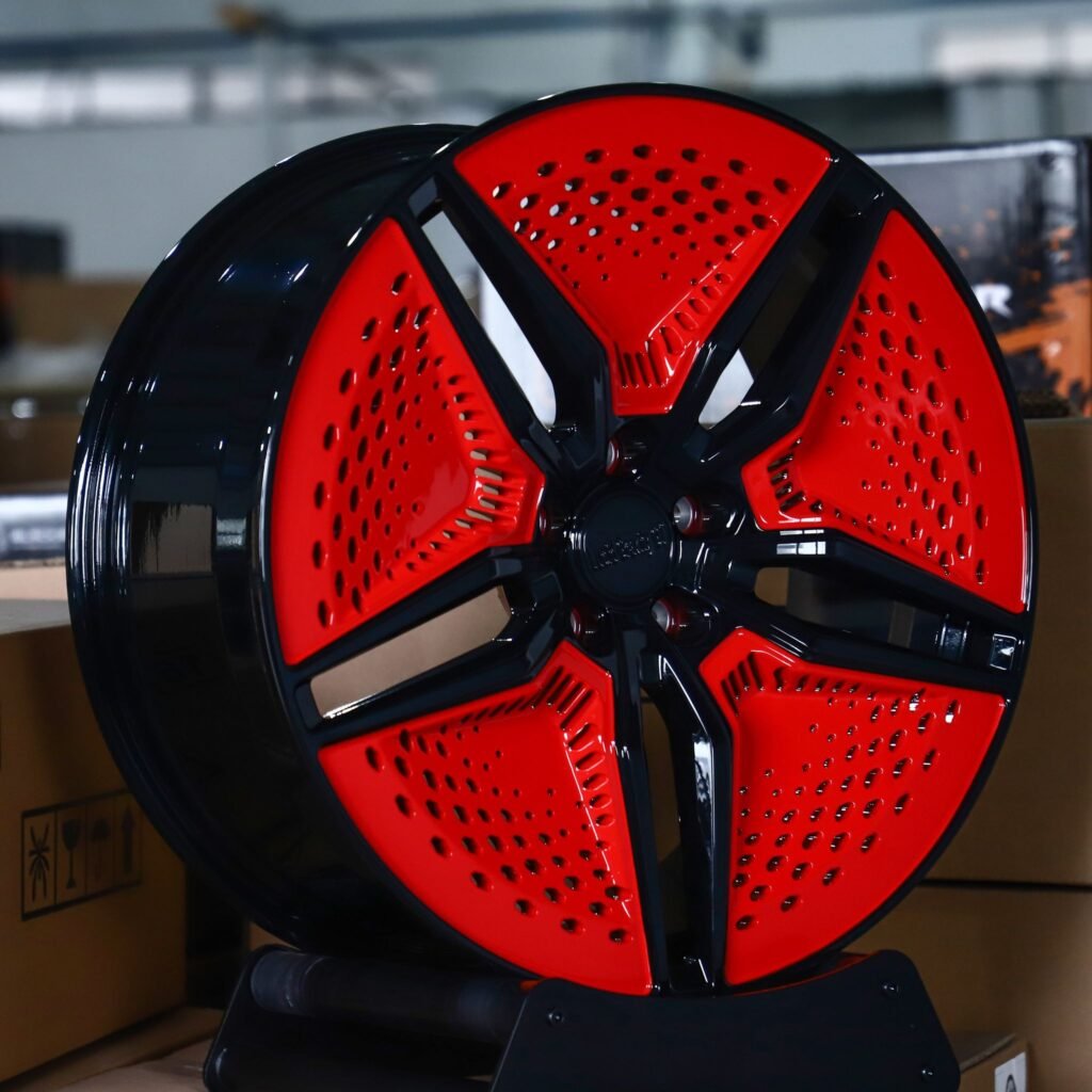 Lucid Air wheels – Gloss Black / Red 5-Spoke Aero (Lucid OEM-Style), angled view