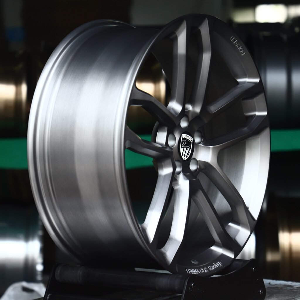 5x130 wheels – Gunmetal 5 Y-Spoke (Lumma-Style), side view