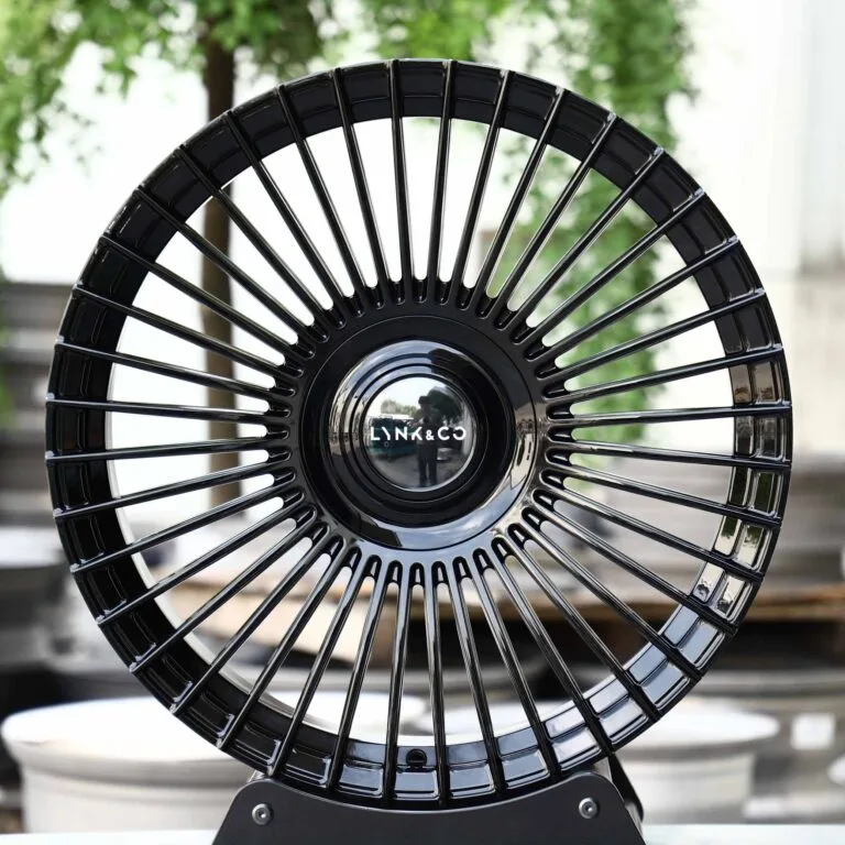 Lynk & Co 01 wheels – Gloss Black Multi-Spoke (Lynk & Co OEM-Style), front view