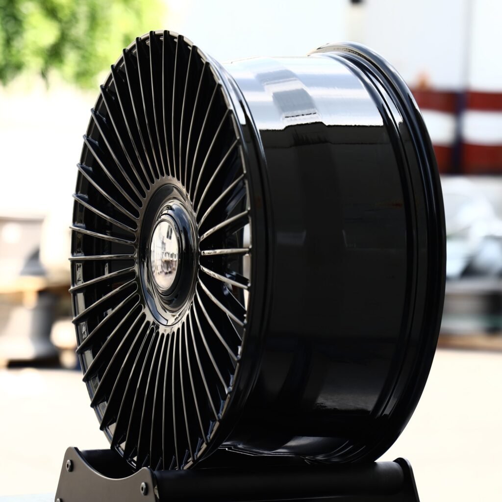 Lynk & Co Style Gloss Black Multi-Spoke Forged Wheels - Lynk & Co 01 / Volvo S60 Fitment (5-Lug) view 3