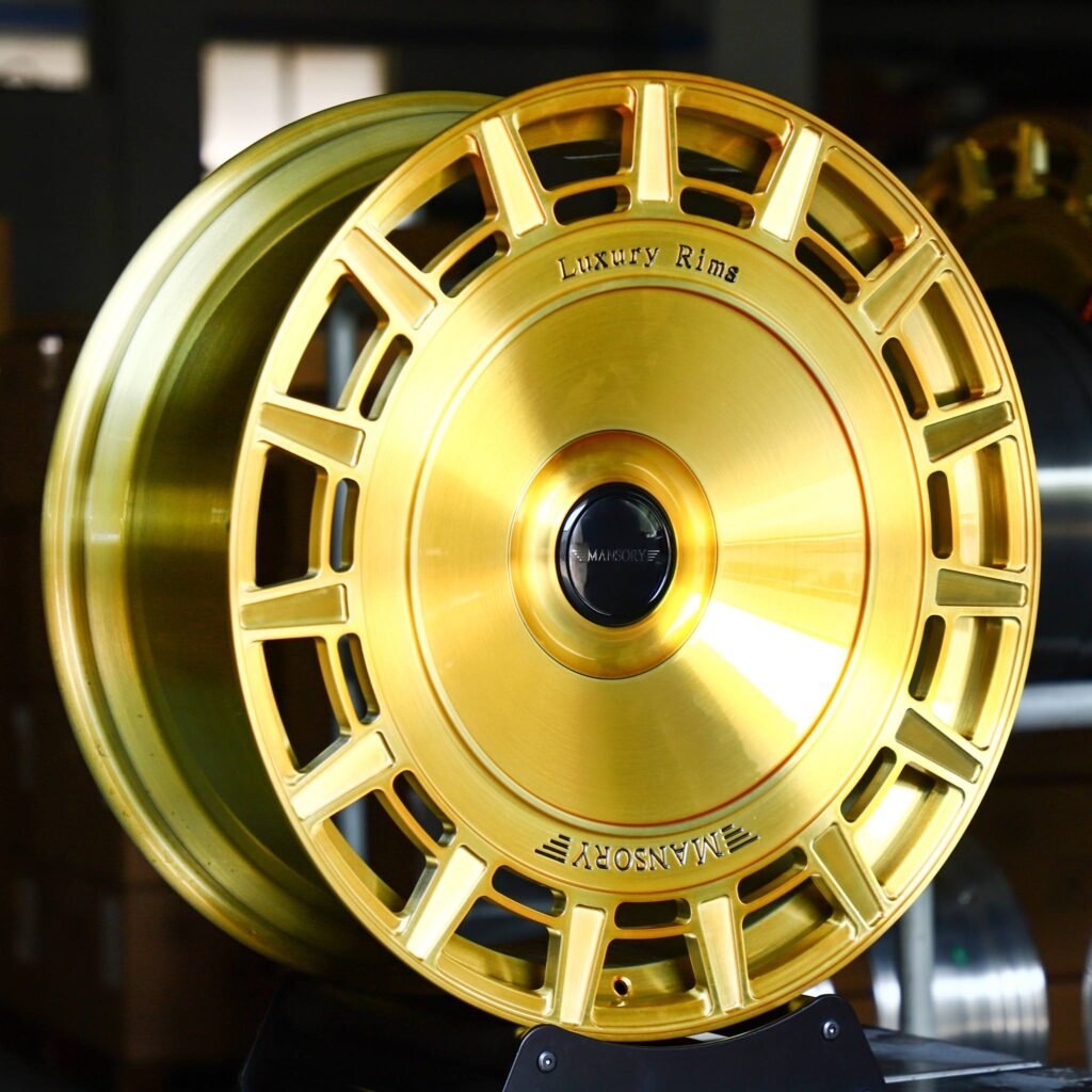 Mercedes-Benz G-Class wheels – Mansory Brushed Silver Full-Face, angled view