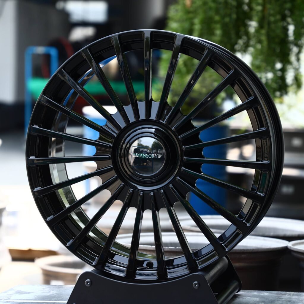 Mansory Gloss Black Multi-Spoke Forged Wheels - Mercedes-Benz G-Class / Rolls-Royce Cullinan Fitment (5-Lug) view 2