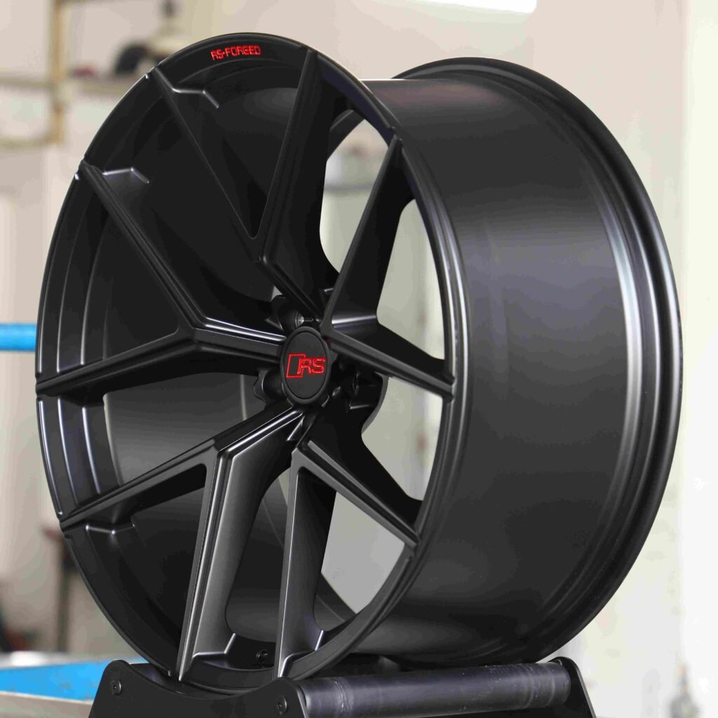 Tesla Model 3 wheels – Matte Black 5 Y-Spoke, lip and barrel detail