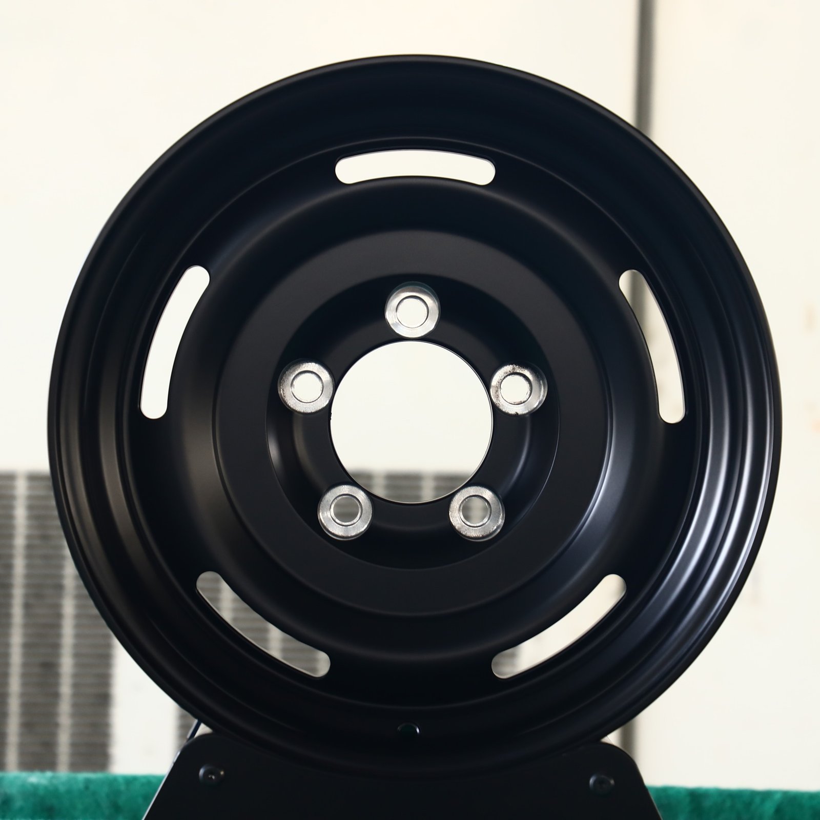 Jeep Wrangler wheels – Matte Black Deep Lip, front view
