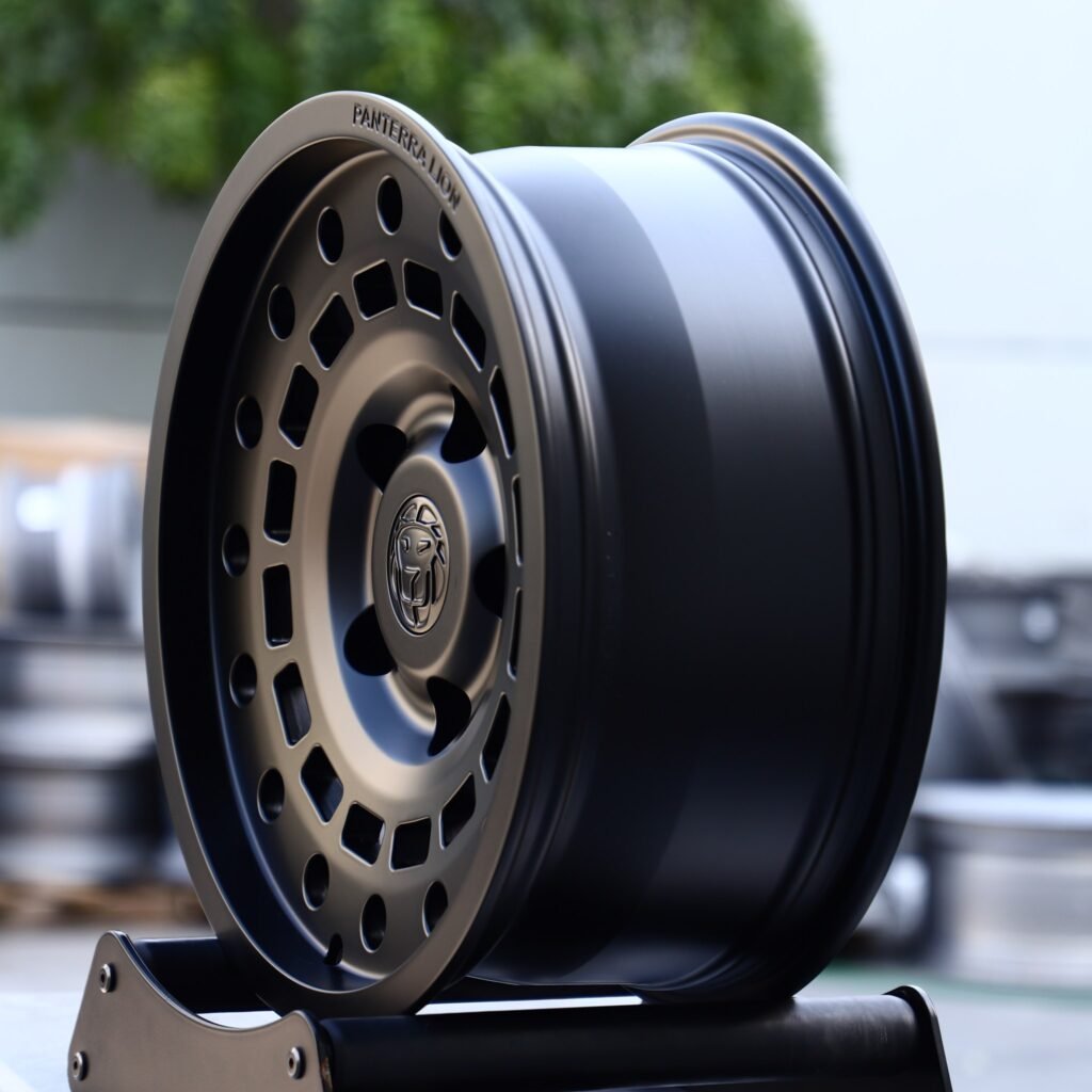 Matte Black Deep Lip Forged Wheels - Land Rover Defender / Land Rover Range Rover Fitment (5-Lug) view 3