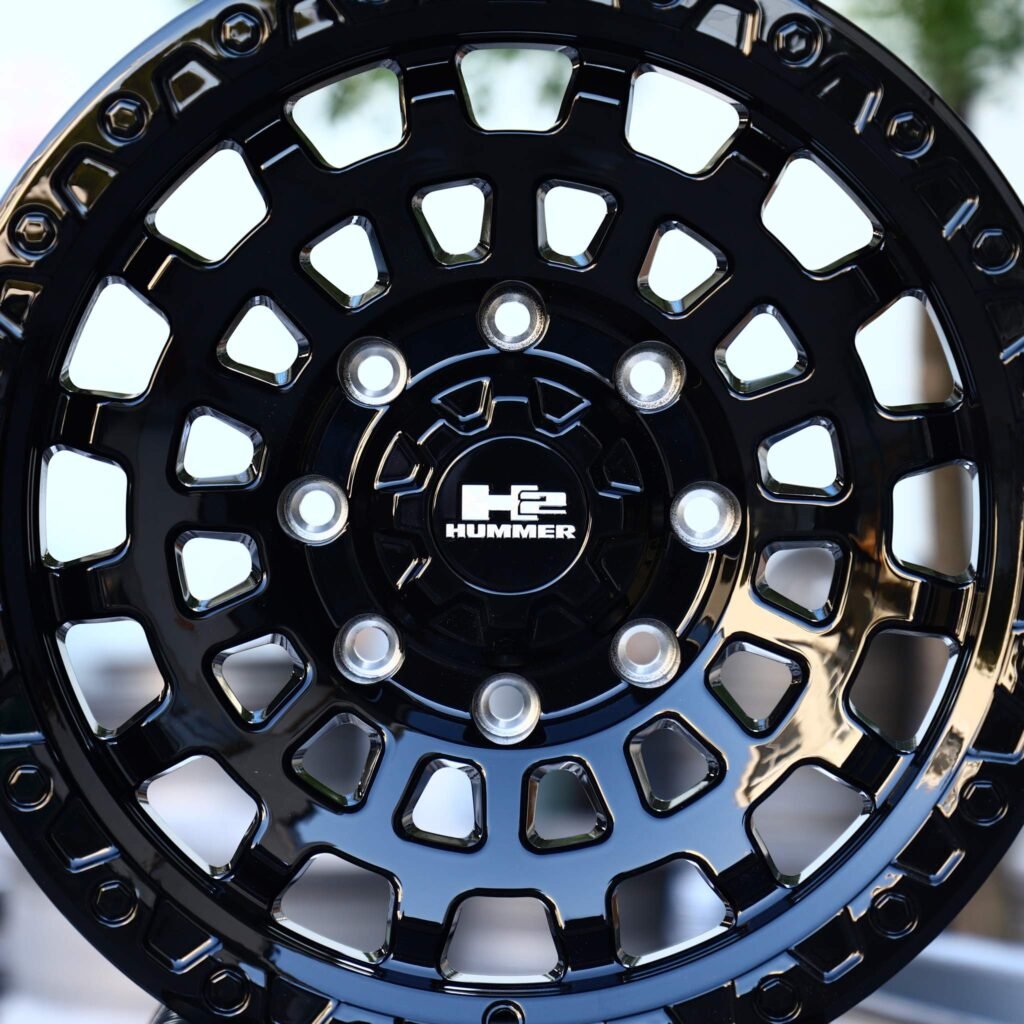 Hummer H1 wheels – Matte Black Double-Ring Exposed Bolt Detail (Hummer OEM-Style), lip and barrel detail