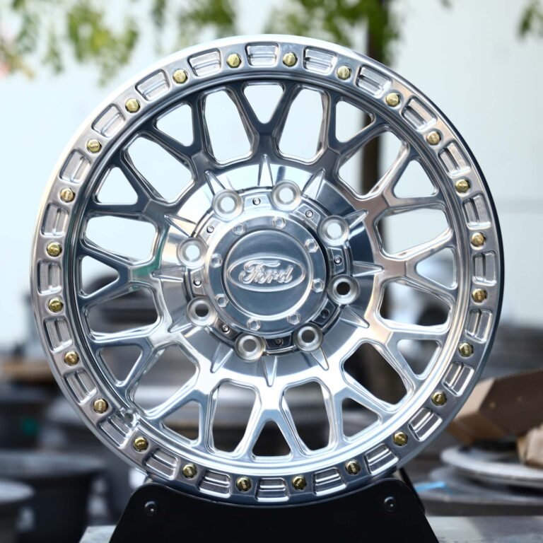Ram 2500 wheels – Matte Black Exposed Bolt Detail Floating Cap, front view