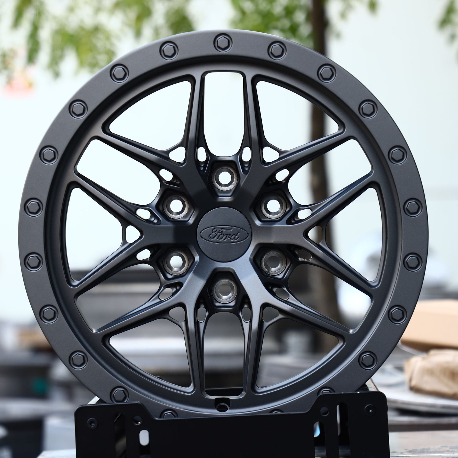 Ford F-150 wheels – Matte Black Exposed Bolt Detail, front view