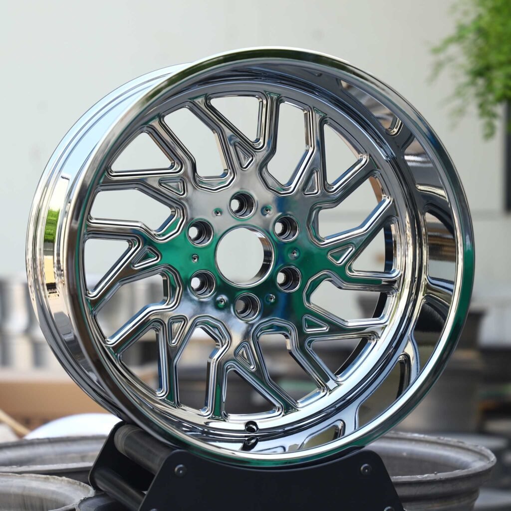 Chevrolet Silverado wheels – Matte Black H-Type Spoke, angled view