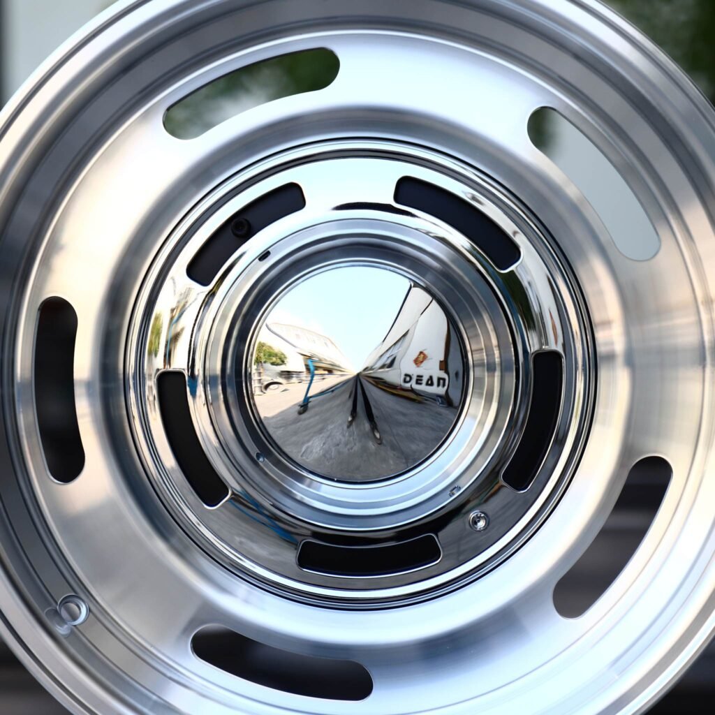 Lexus LX 570 wheels – Matte Black Semi-Full-Face, lip and barrel detail