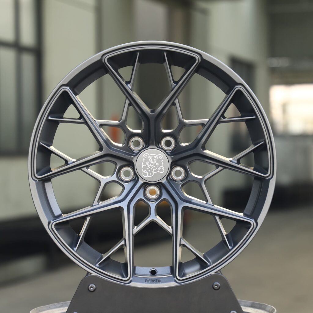 Audi A6 wheels – Matte Gray Cross-Spoke, front view