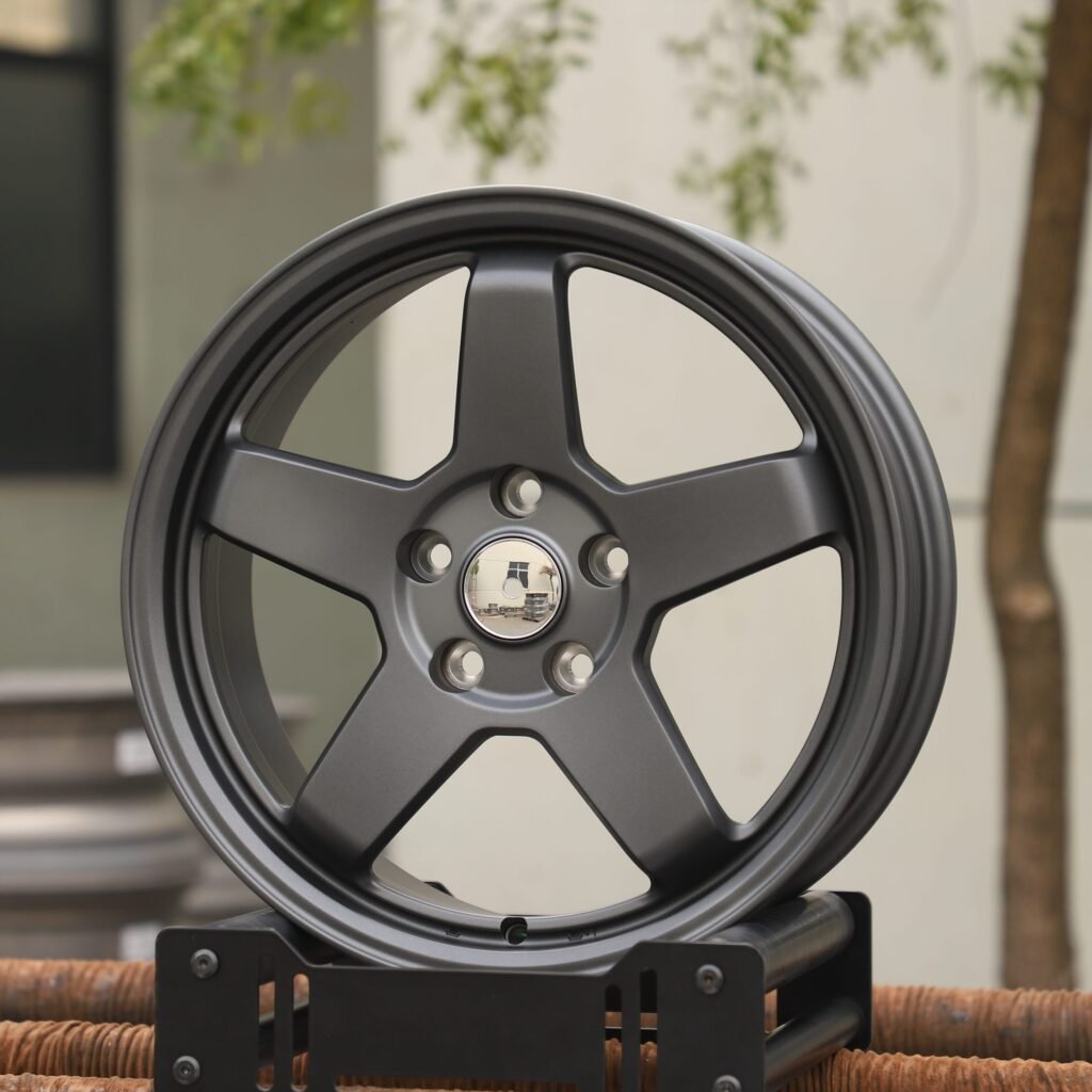 Audi A6 wheels – Matte Gunmetal 5-Spoke, front view