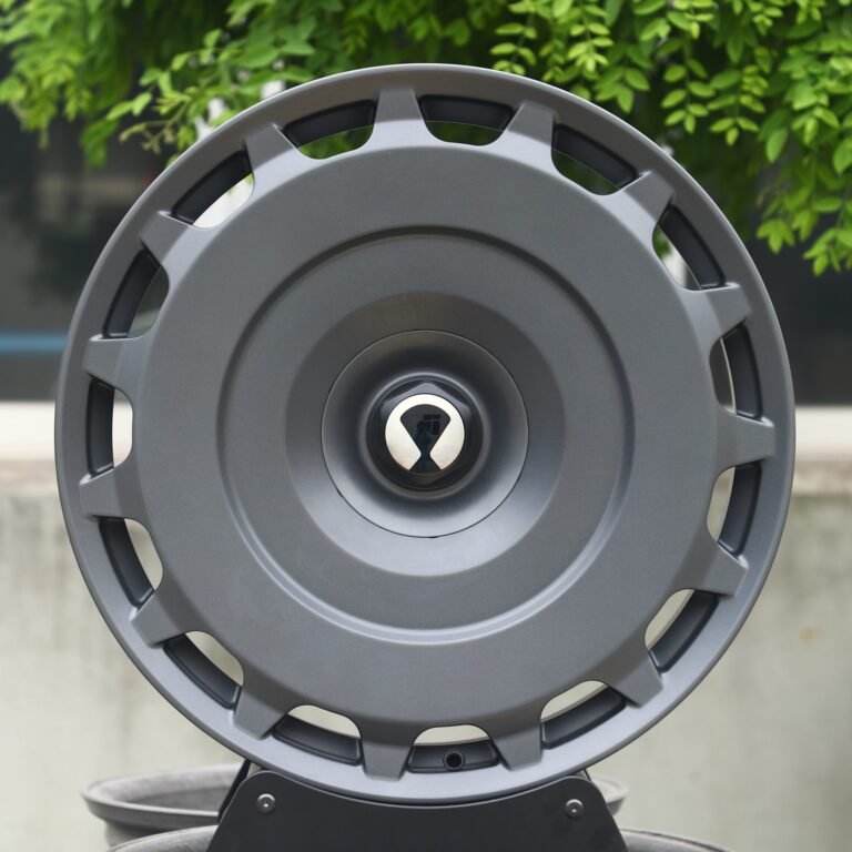 Кованые диски на BMW 5 серии (G30) — Кованый диск, графитовый