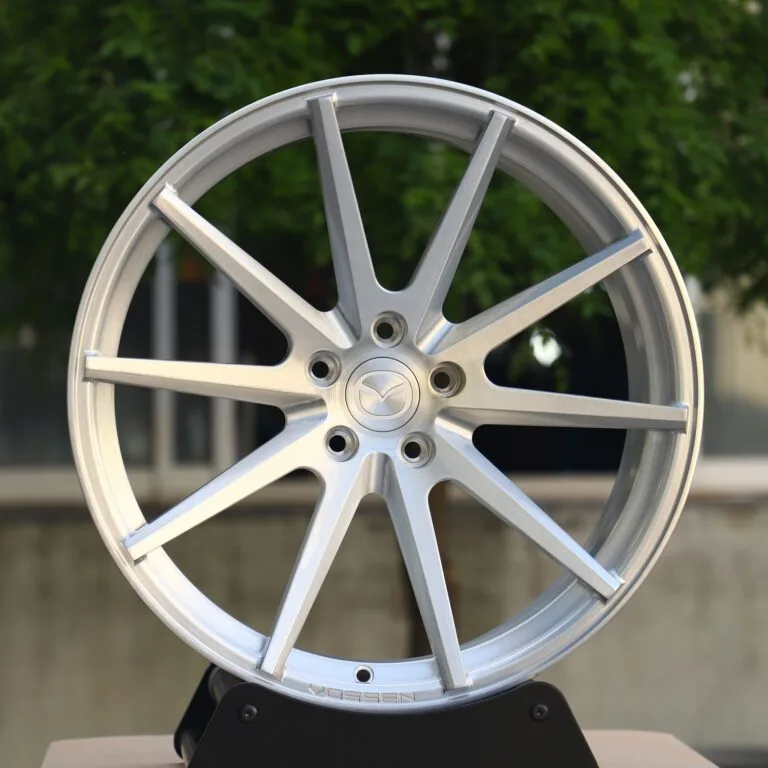 Mazda MX-5 / 3 Forged Wheels – Matte Silver 10-Spoke, front view