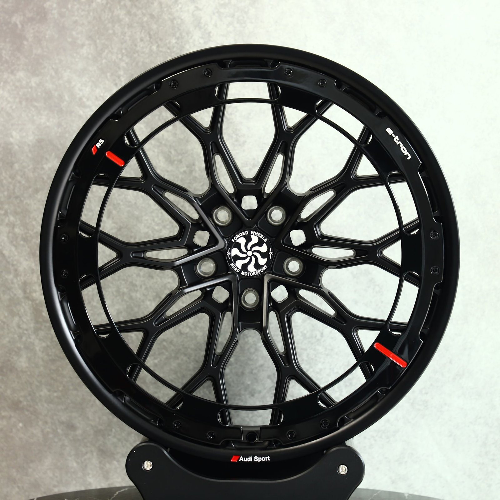 Audi A4 wheels – Matte Silver 10 Y-Spoke Decorative Detail, front view