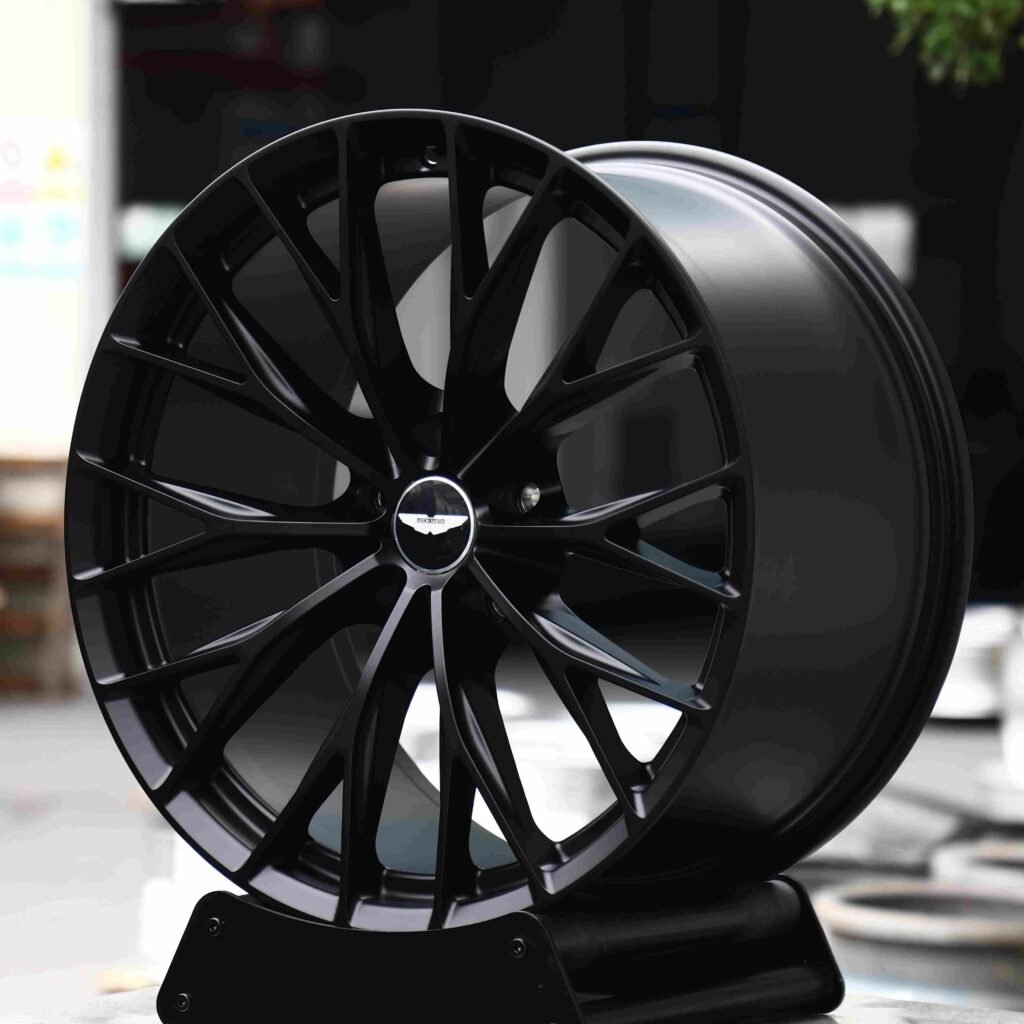 Aston Martin V8 Zagato wheels – Gloss Black 10 Y-Spoke (Aston Martin OEM-Style), angled view