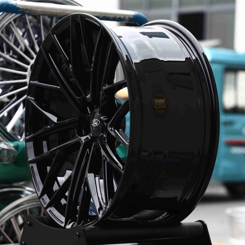5x114.3 wheels – Matte Silver 10 Y-Spoke, side view