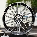 NIO ET7 / BMW 5 Series Forged Wheels – Black / Machined 10 Y-Spoke Machined Face