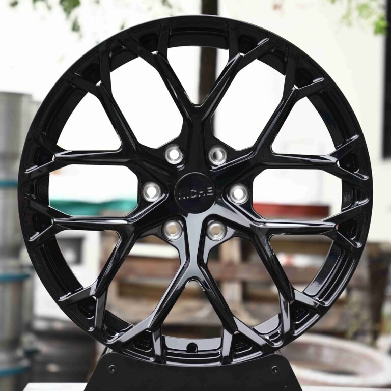 Ferrari 488 wheels – Matte Silver 12 Y-Spoke, front view