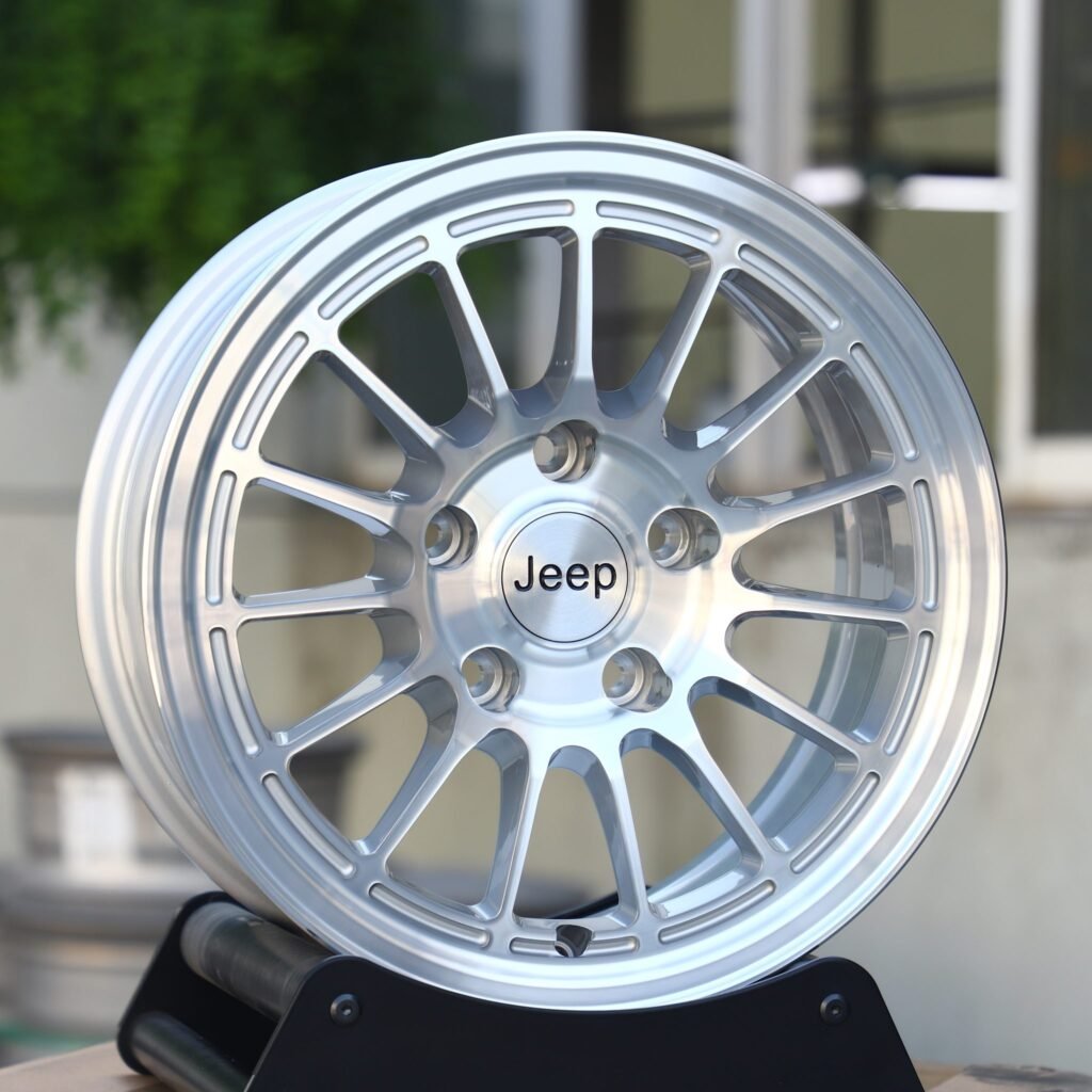 Jeep Grand Cherokee wheels – Matte Silver 15-Spoke, angled view