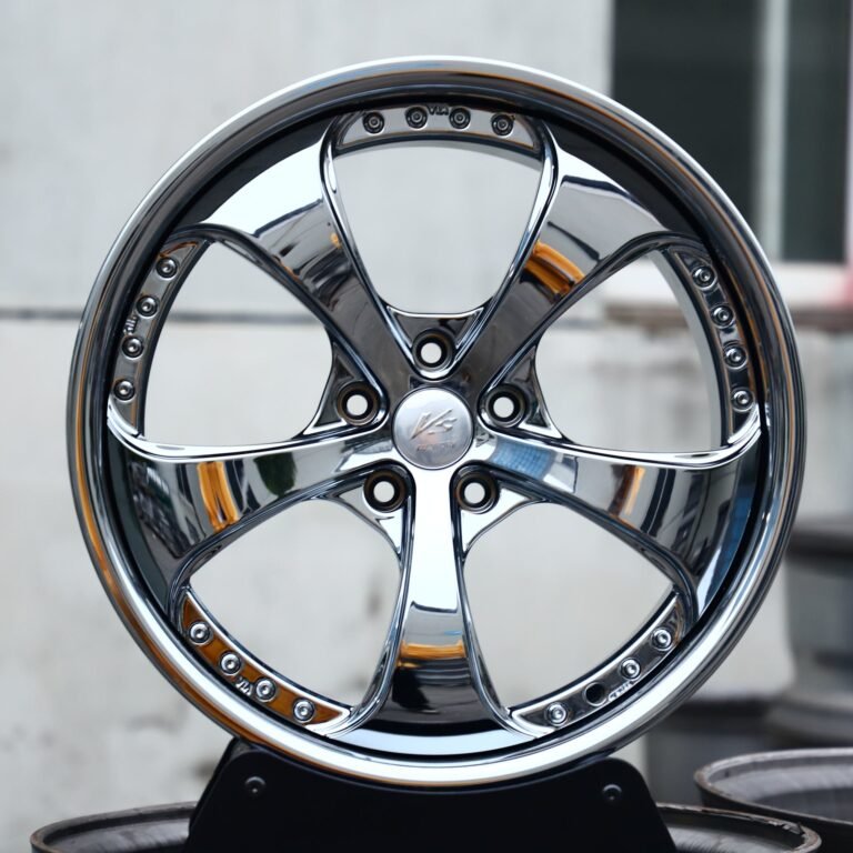 Porsche 911 wheels – Matte Silver 2-Piece 5-Spoke Deep Lip, front view