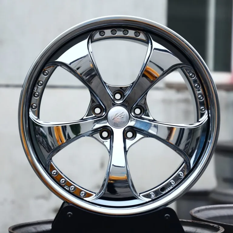 Porsche 911 wheels – Matte Silver 2-Piece 5-Spoke Deep Lip, front view