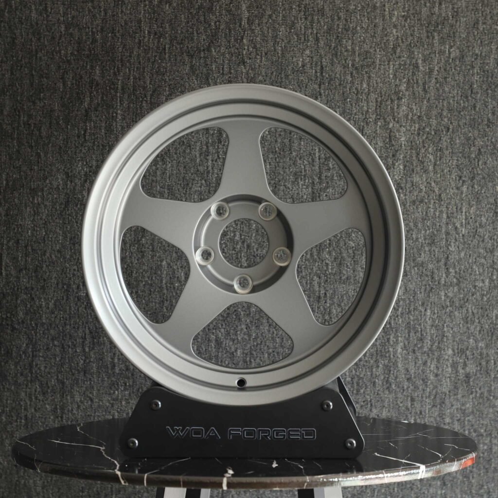 Toyota 4Runner wheels – Matte Silver 5-Spoke Deep Lip, front view