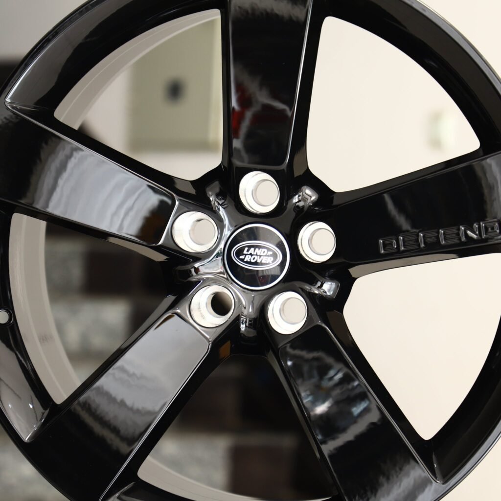 BMW M3 F80 wheels – Matte Silver 5-Spoke, lip and barrel detail