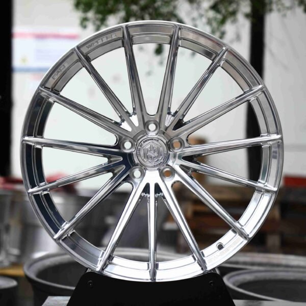 Porsche 911 wheels – Matte Silver 5 W-Spoke, front view