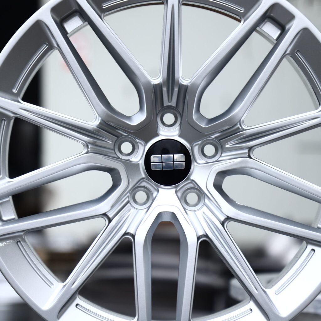 BMW M3 F80 wheels – Matte Silver 5 W-Spoke, lip and barrel detail