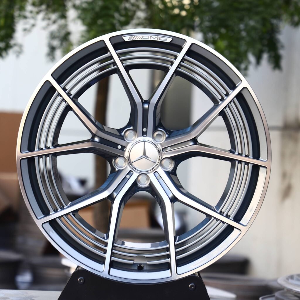 Mercedes-Benz E-Class wheels – Matte Silver 5 Y-Spoke Double-Ring, front view